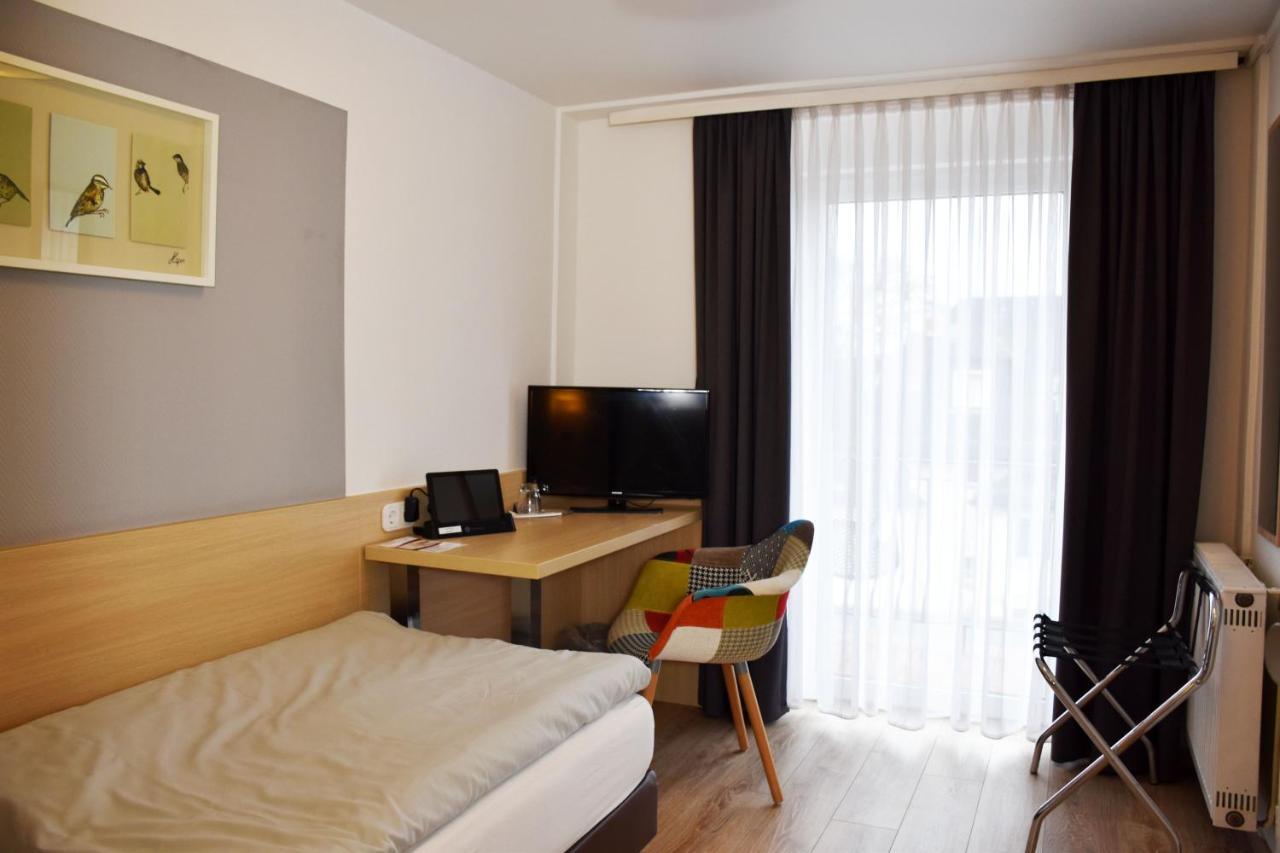 Altes Eishaus, Hotel & Restaurant Гисен Экстерьер фото